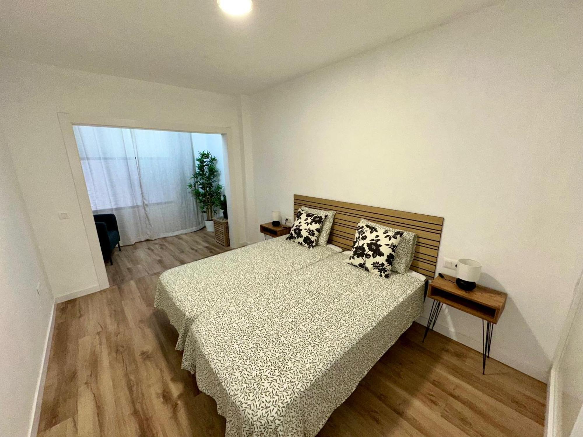 Central Flat Los Cristianos Square Guincho  外观 照片